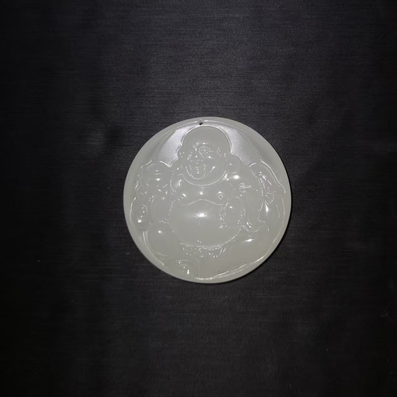 圆形弥勒佛 精美雕刻男女佩戴挂件