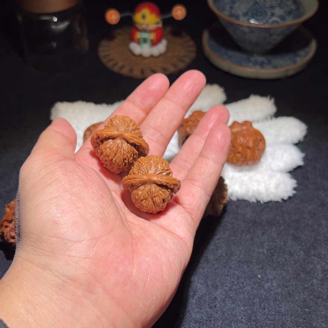 文玩核桃把件汉高楼