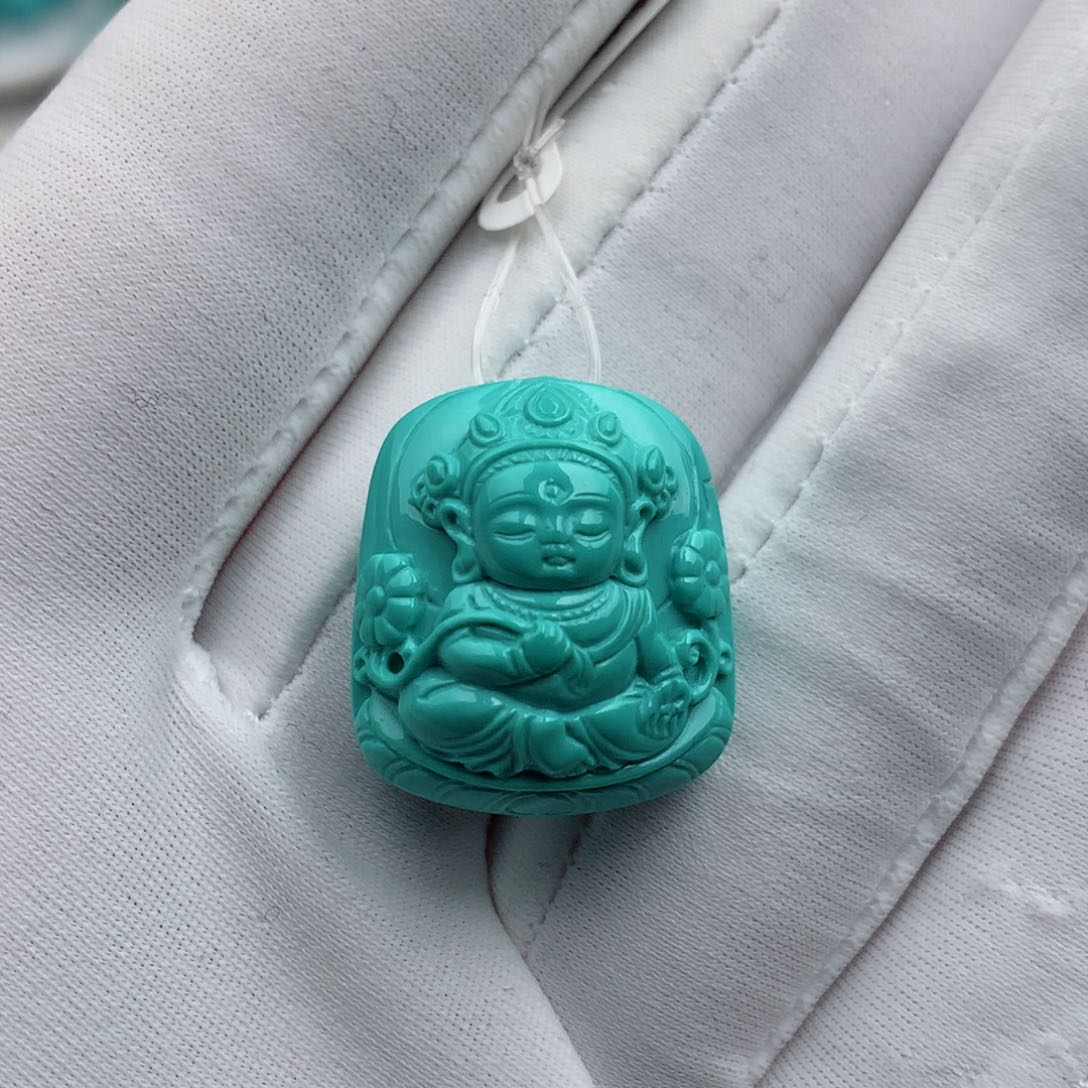 绿松石珠宝奇石未镶嵌重：5.7克