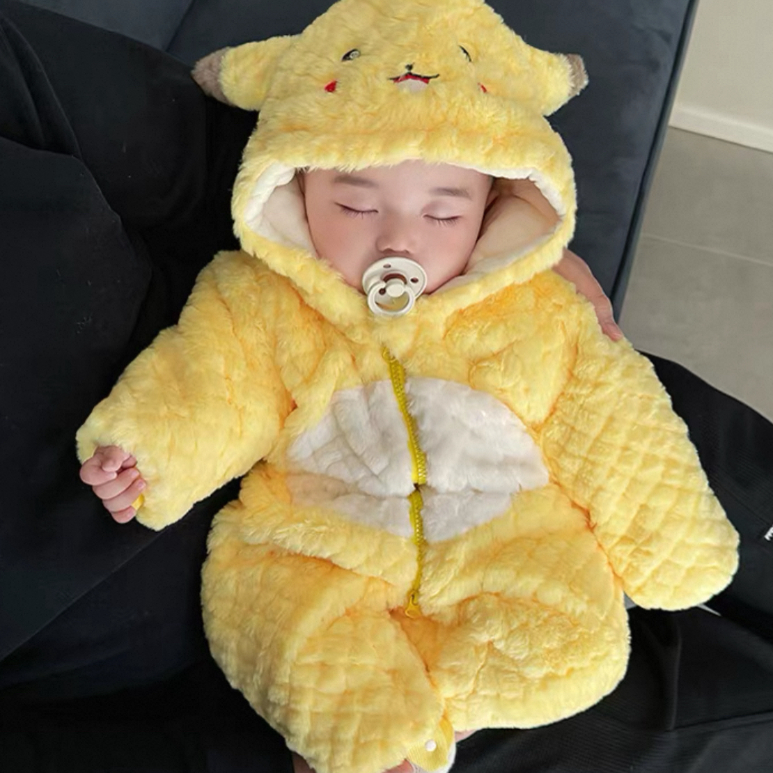 皮卡丘毛毛冬季连体衣