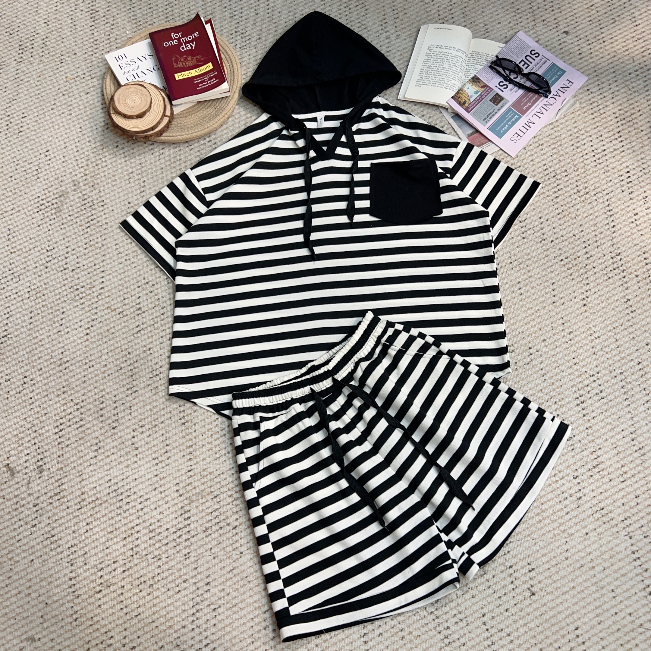 2025夏季新款休闲宽松条纹连帽短袖套装4047