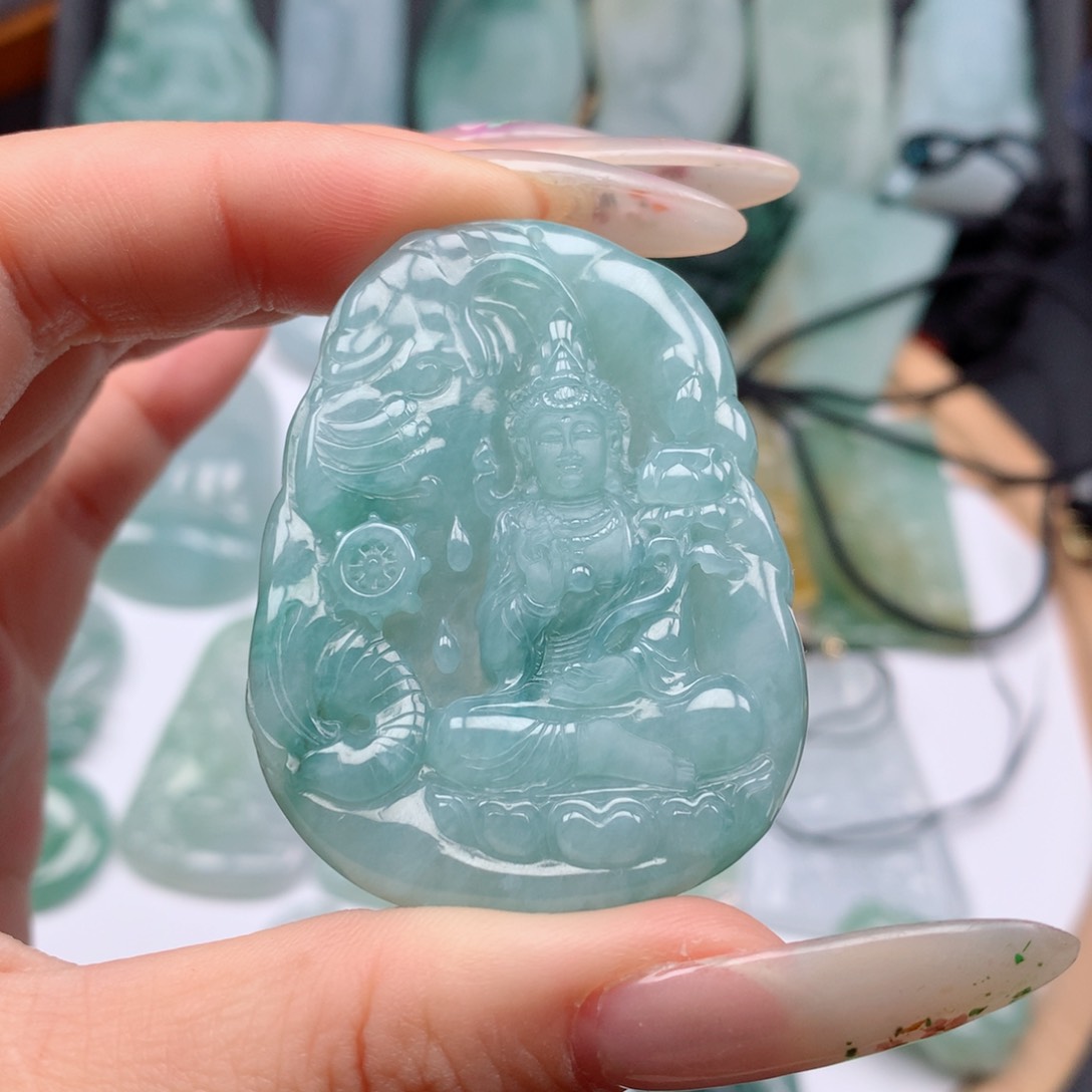 【闪购商品】翡翠颈饰未镶嵌拾普贤