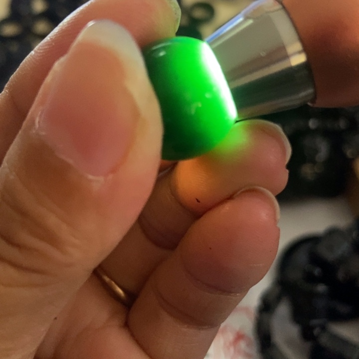 翡翠未镶嵌颈饰墨翠珠子17