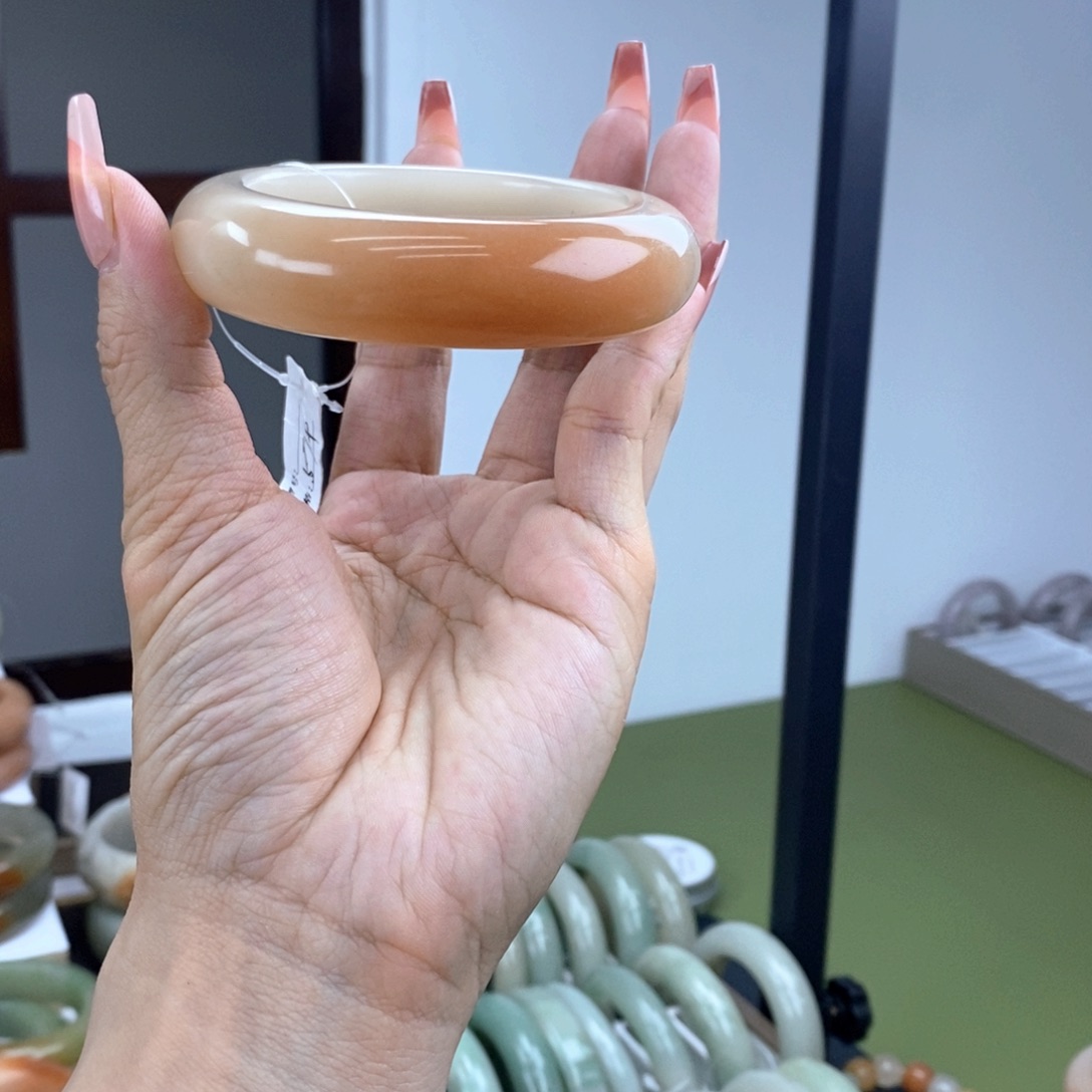 石英质玉手镯未镶嵌愿***老