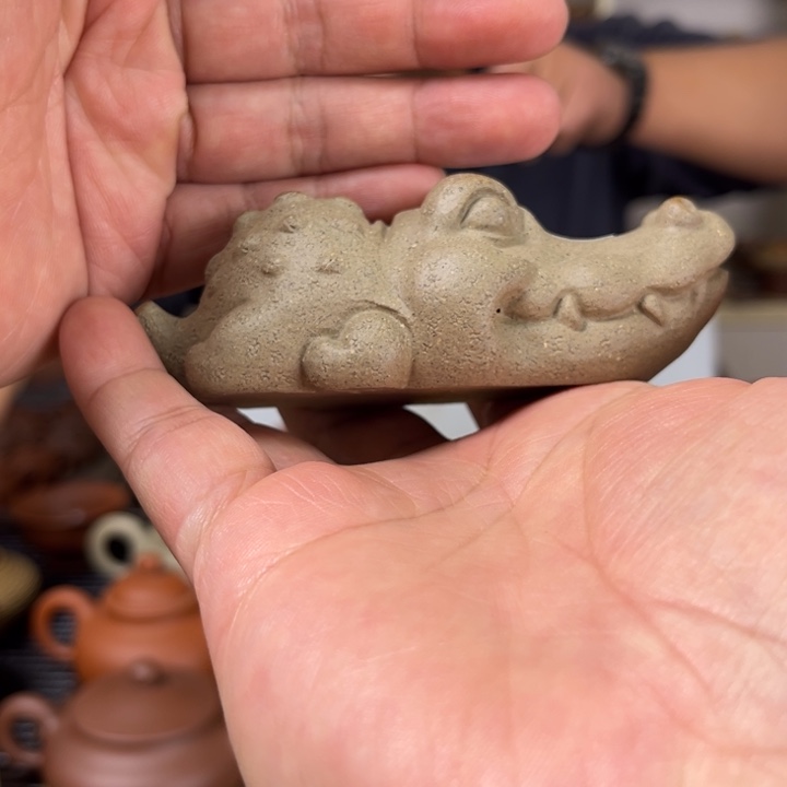 无***忧紫砂茶壶鳄鱼茶宠