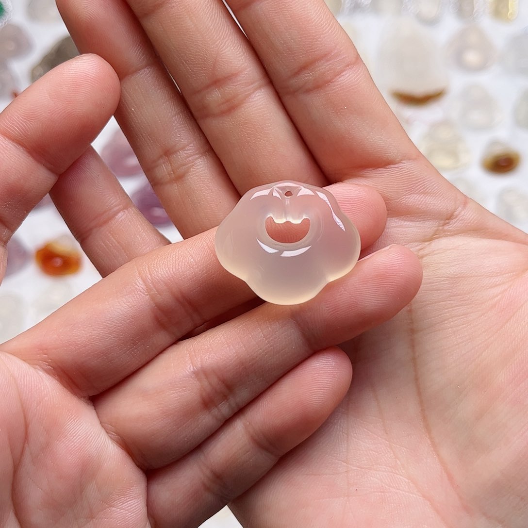 玛瑙/玉髓颈饰未镶嵌