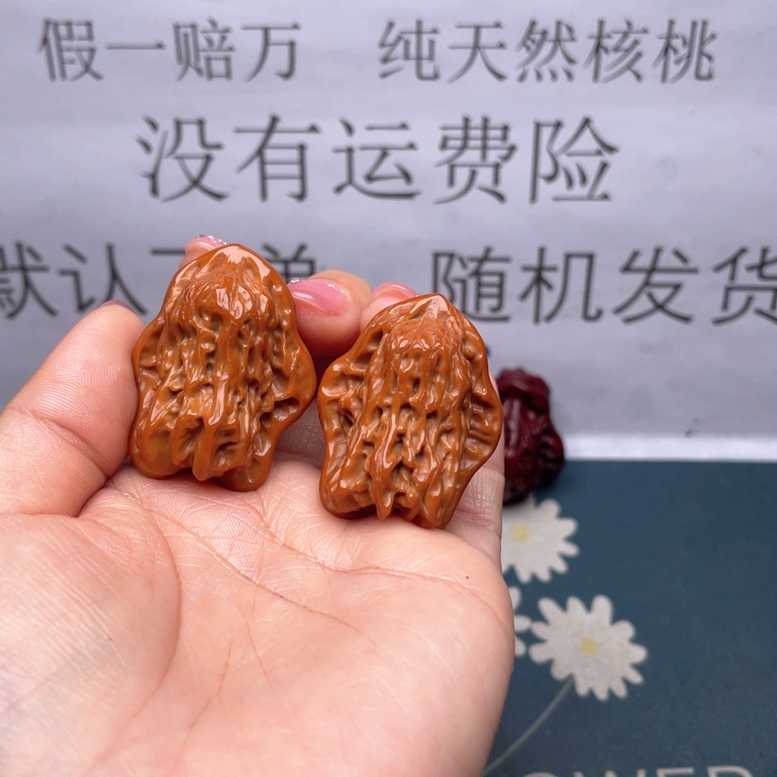 文玩核桃吊坠高***?小鸟