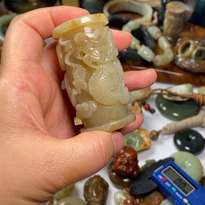 冰***a岫岩老玉（透闪石质玉）未镶嵌颈饰