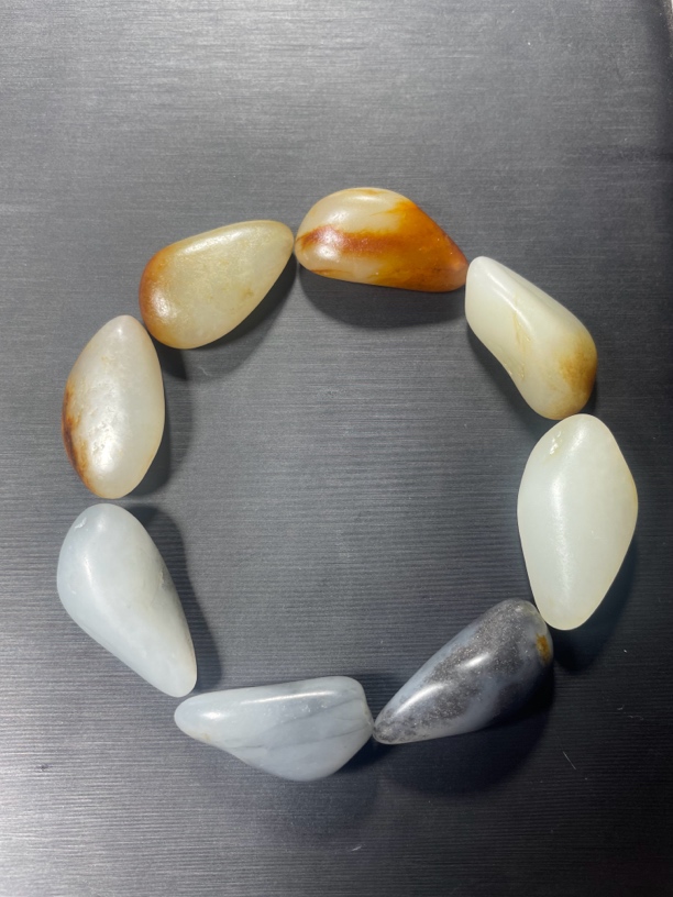 新疆和田玉原石手串54.5g