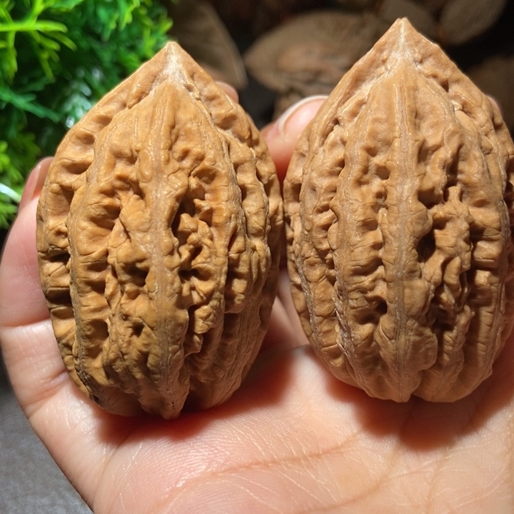 把件文玩核桃东北楸子小雪70 