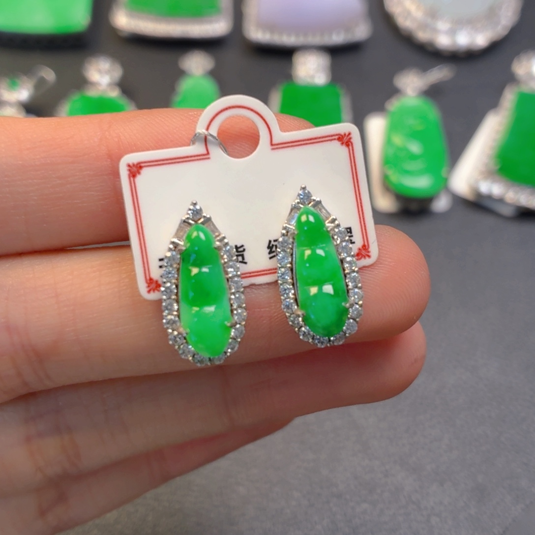 翡翠银S925镶嵌颈饰