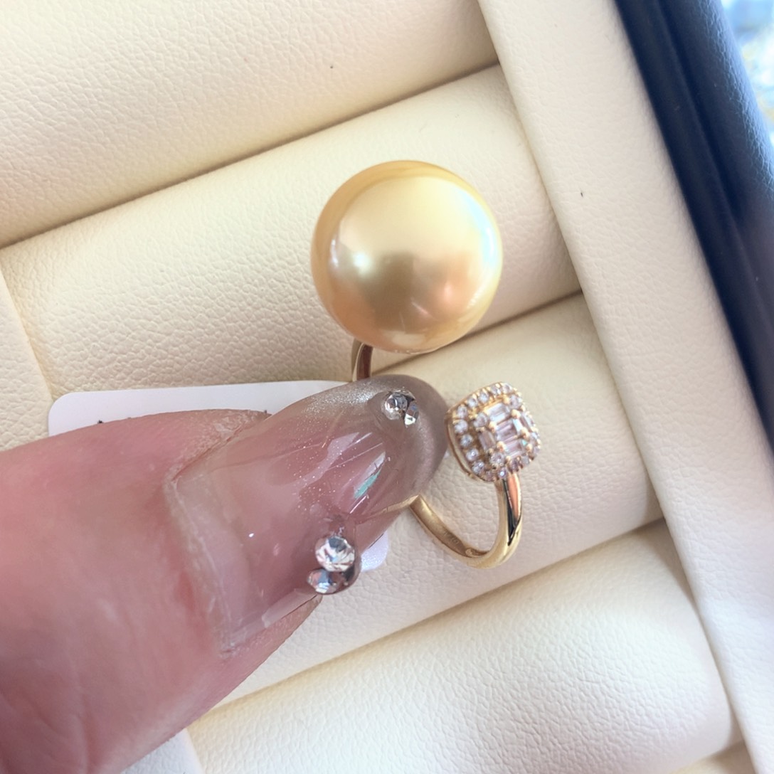 海水珍珠戒指18K金镶嵌