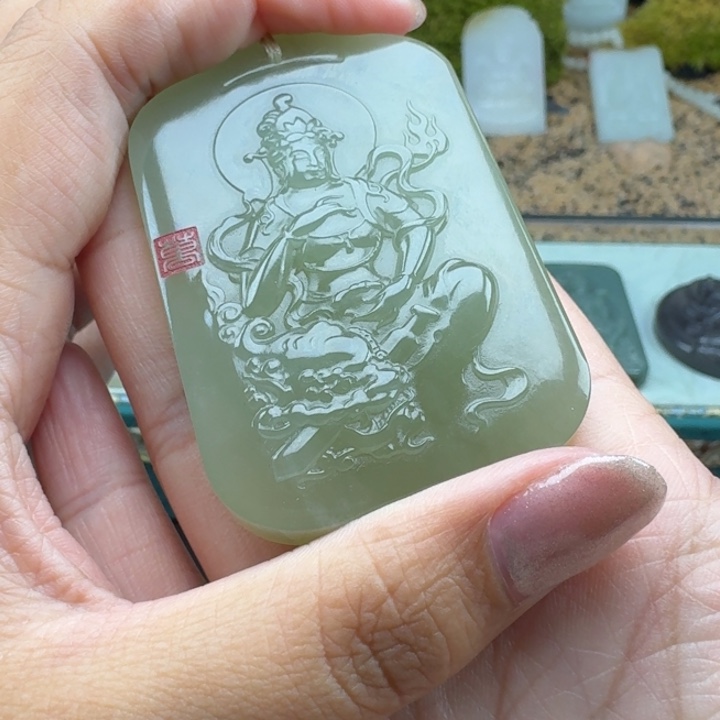 和田玉颈饰未镶嵌道*道