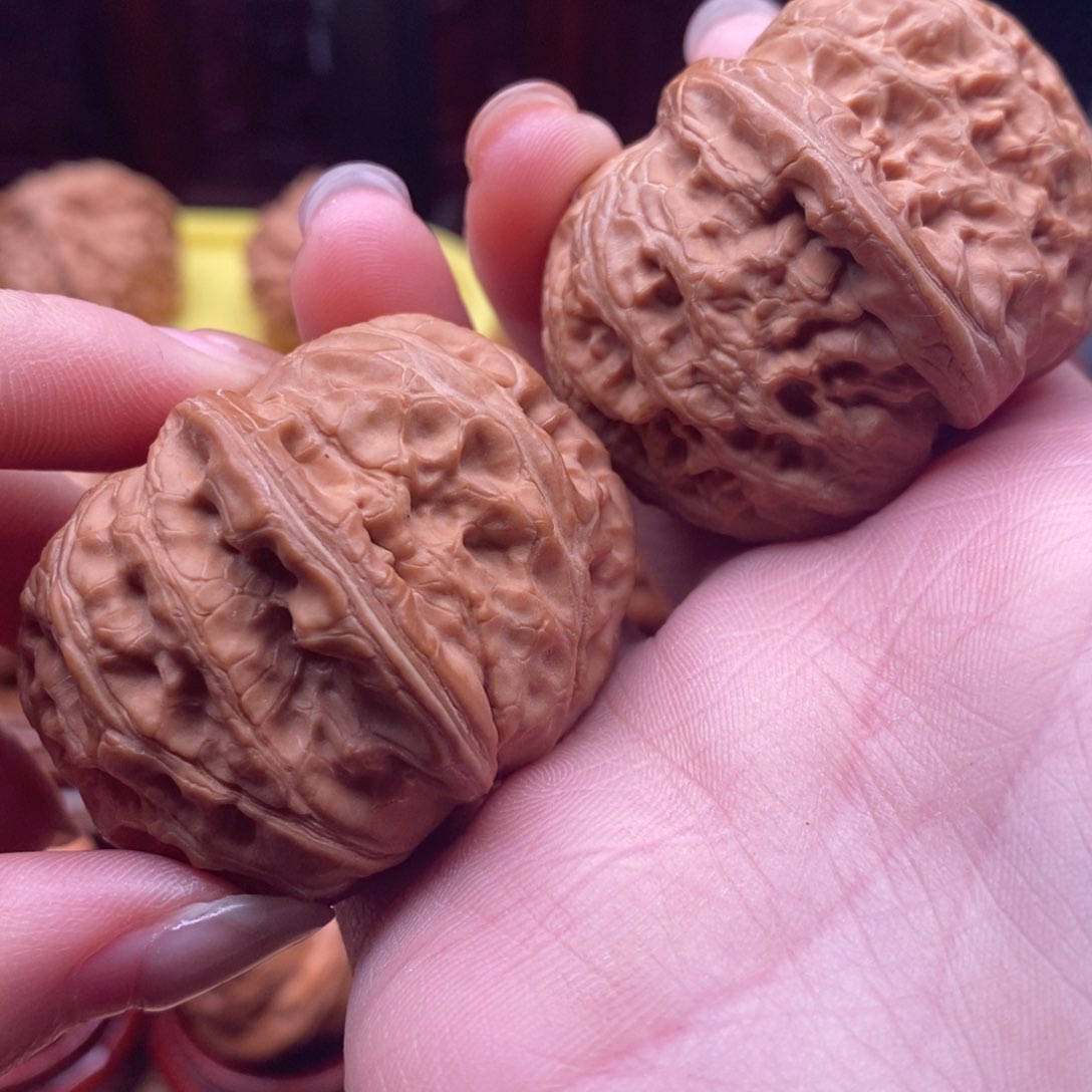 文玩核桃吊坠冯*?元宝