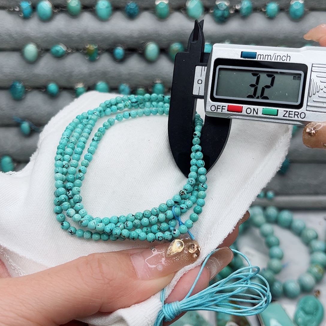 绿松石绿松石未镶嵌