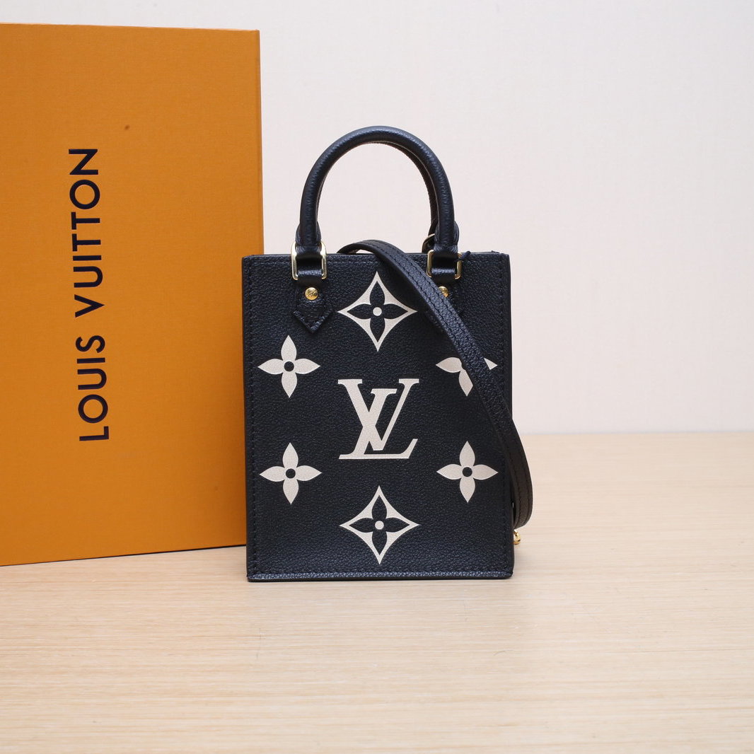99新 LouisVuitton/路易威登 【娇】琴谱包14黑白皮革C芯片 502293