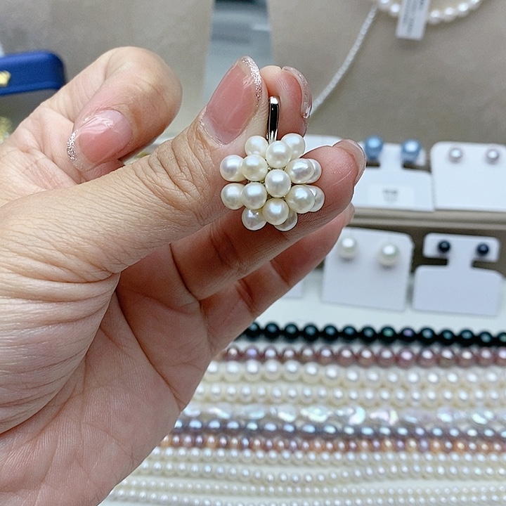 淡水珍珠颈饰未镶嵌