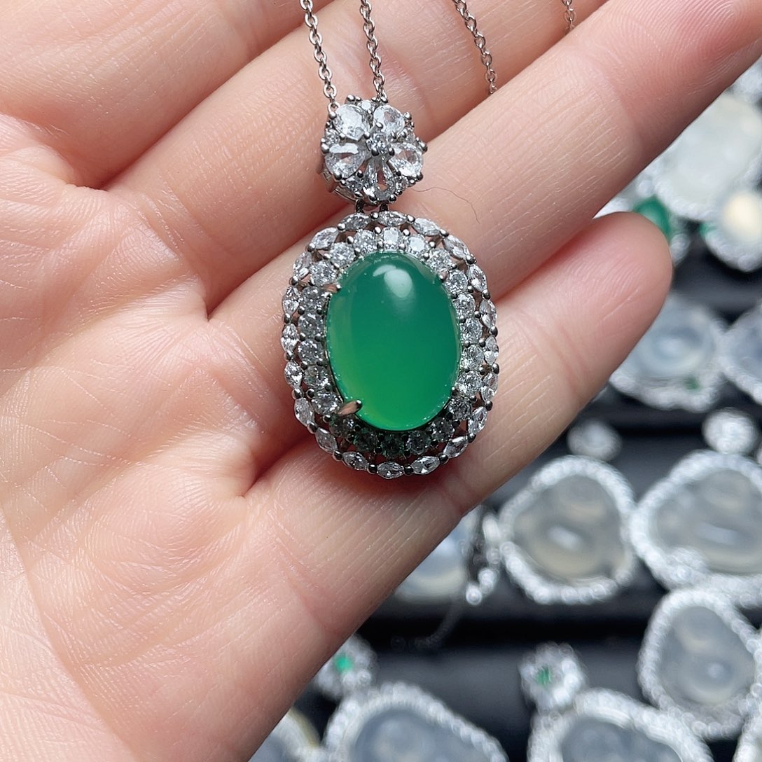 玛瑙/玉髓挂件合金