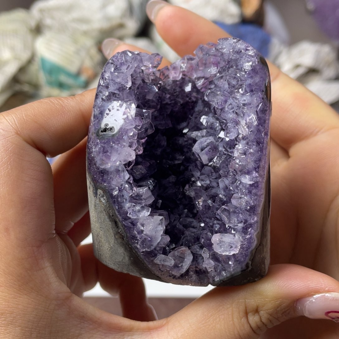 紫晶大型摆件（非配饰）未镶嵌