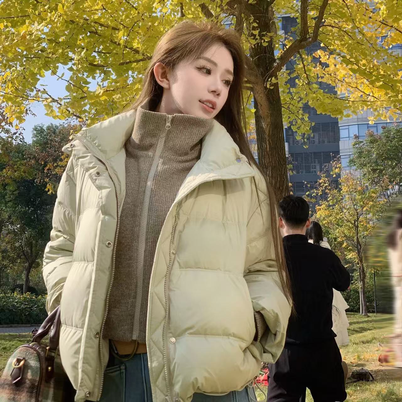 9257  UU 韩版休闲舒适百搭羽绒服