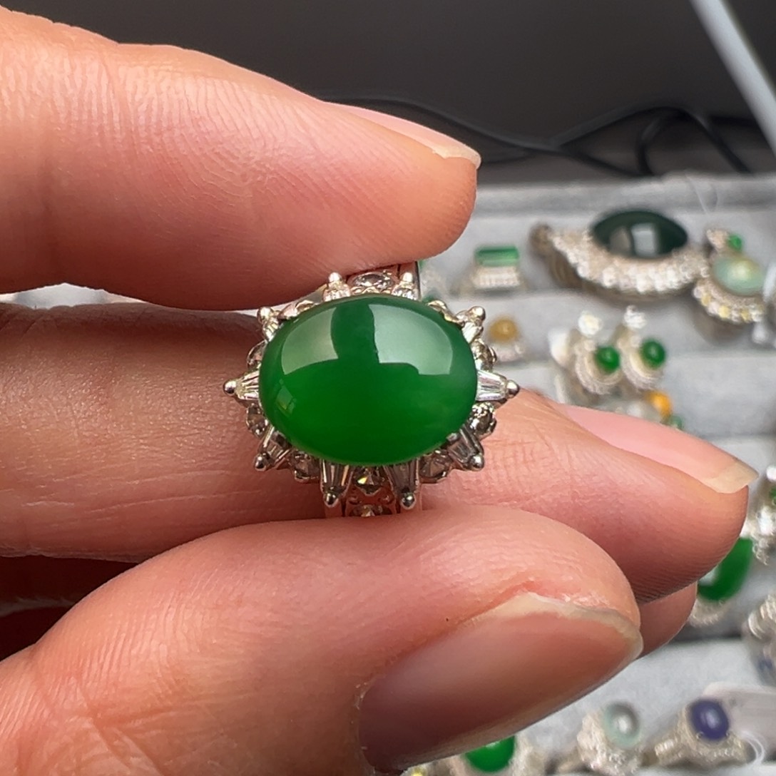 定制翡翠未镶嵌A货