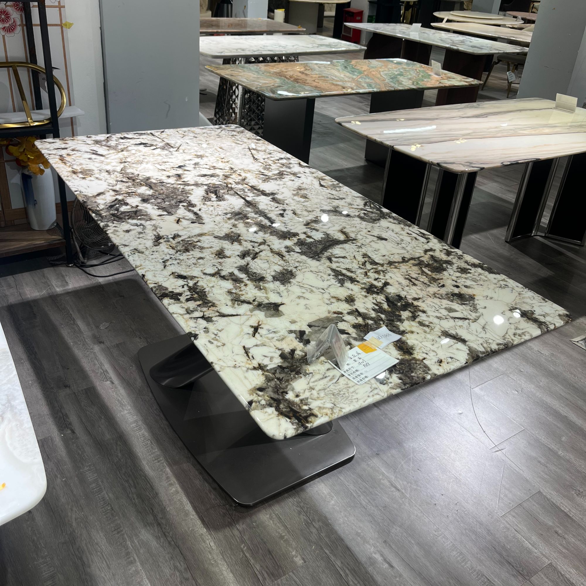 天然奢石餐桌金孔雀1.8长桌现货
