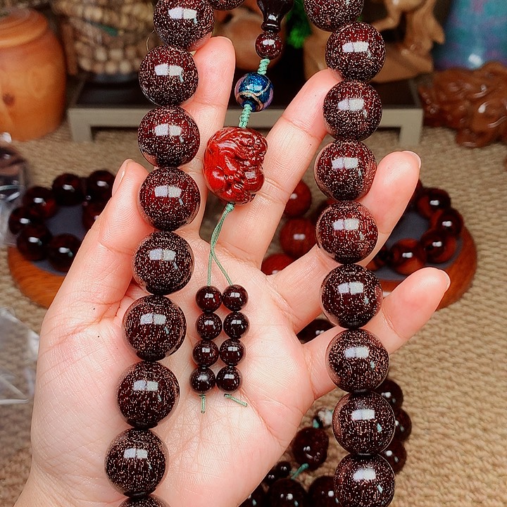 檀香紫檀（小叶紫檀）桃1.8手持