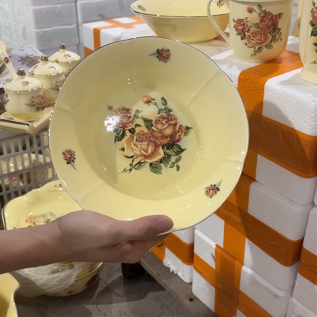 星博陶瓷有限公司2个8深