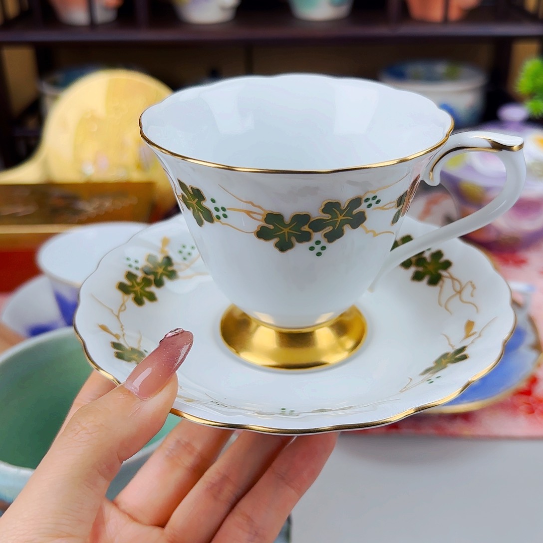 他家茶具瓷器真美！茶*6