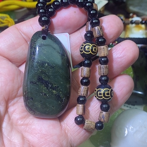 石英岩玉手链合金