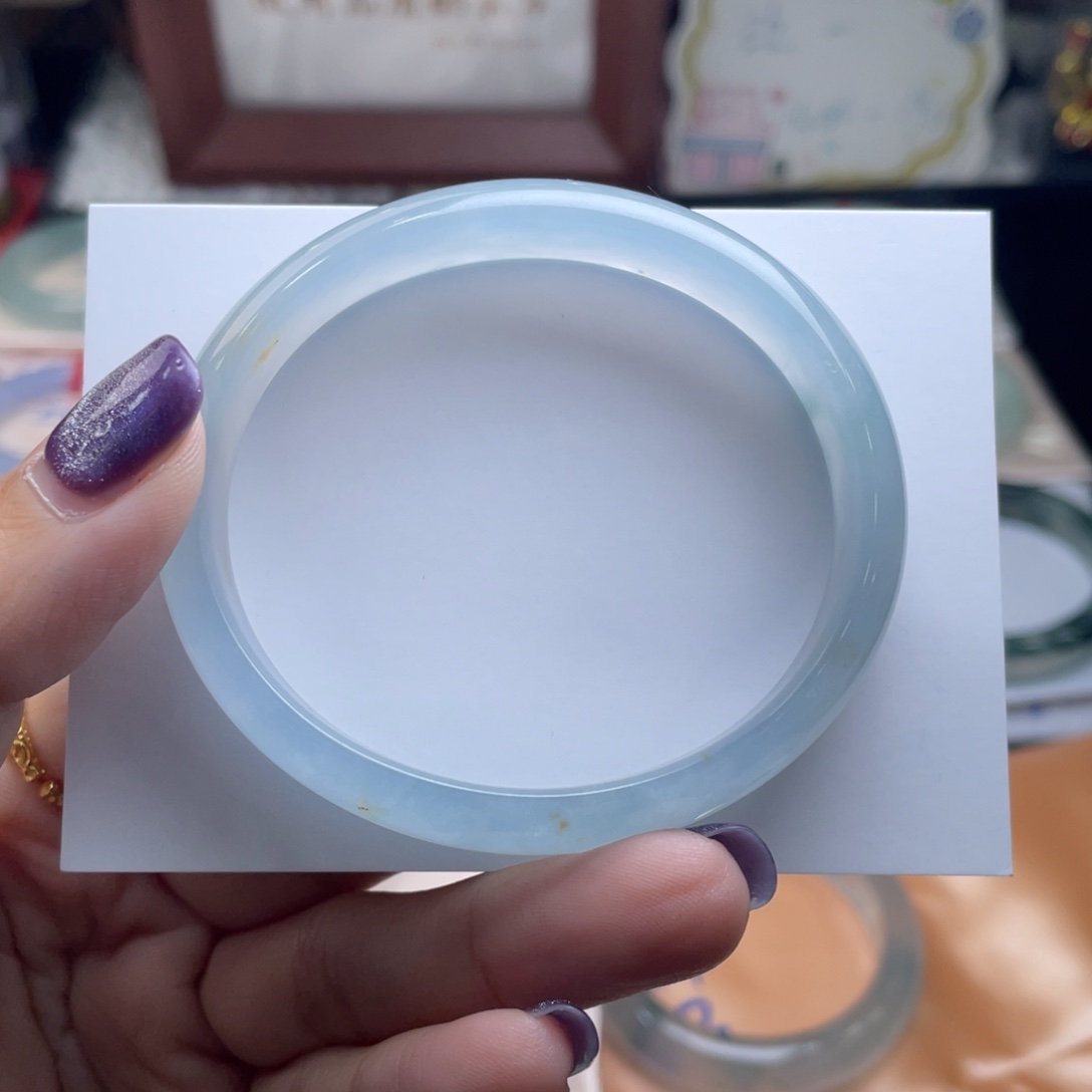 翡翠未镶嵌手镯18号 57大贵妃 全条起胶 疯狂强推