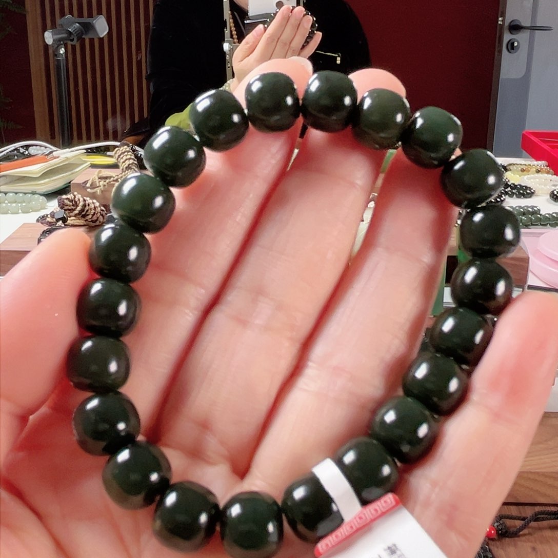 和田玉手链未镶嵌新疆和田玉沙枣青老型9/10