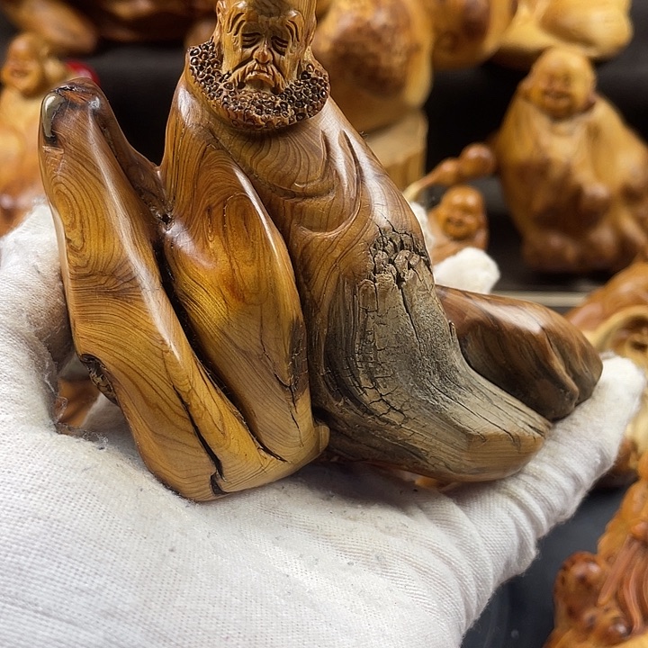 柏木（崖柏）达摩手把件