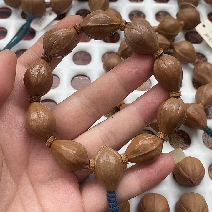 橄榄核吊坠1624梅林铁核三面佛