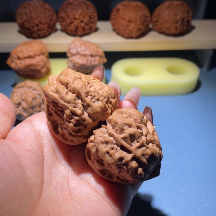 文玩核桃高炮肌肉三角蛙