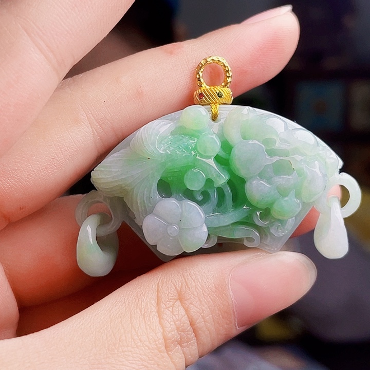 翡翠银S925镶嵌颈饰多样性