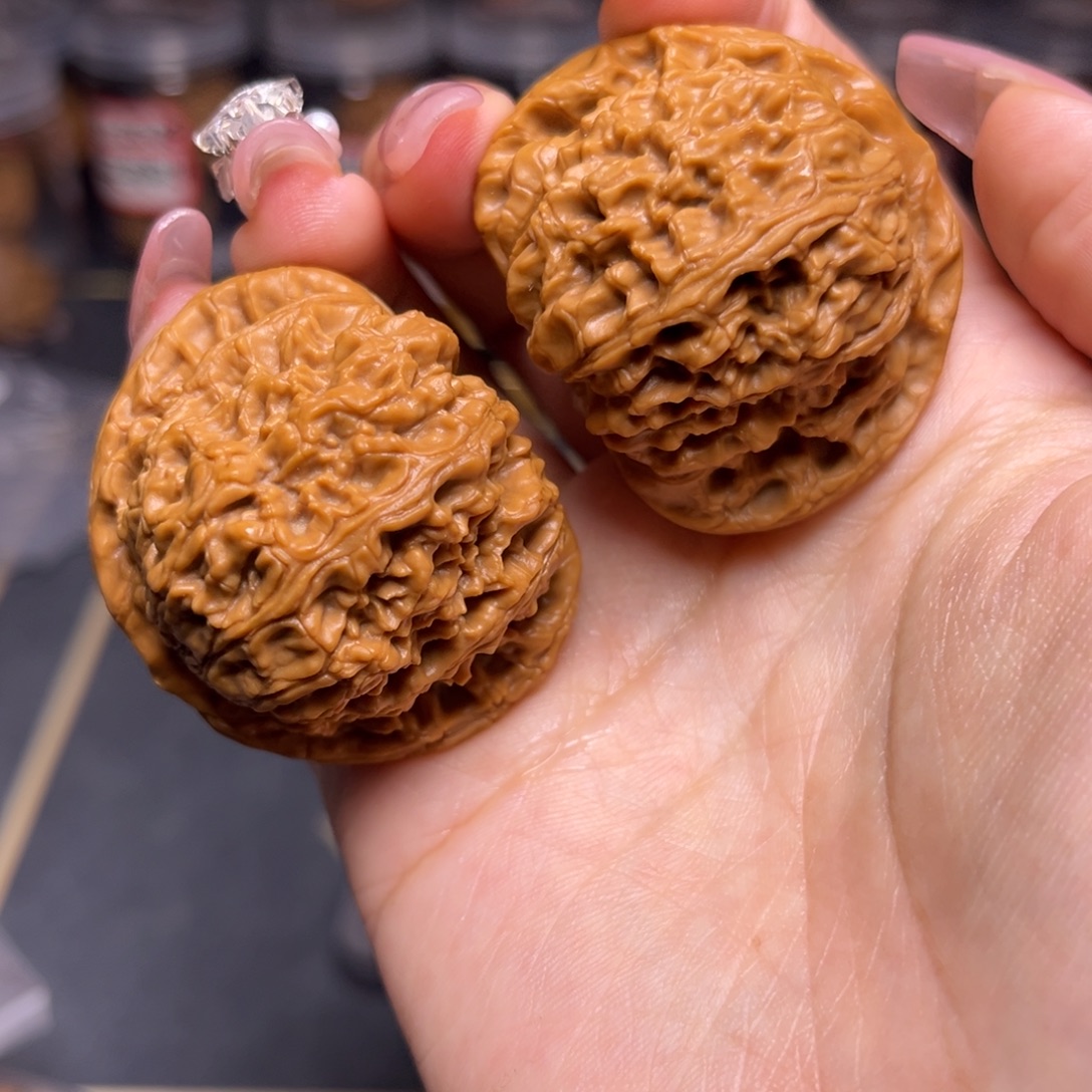 吊坠文玩核桃南疆石44.5