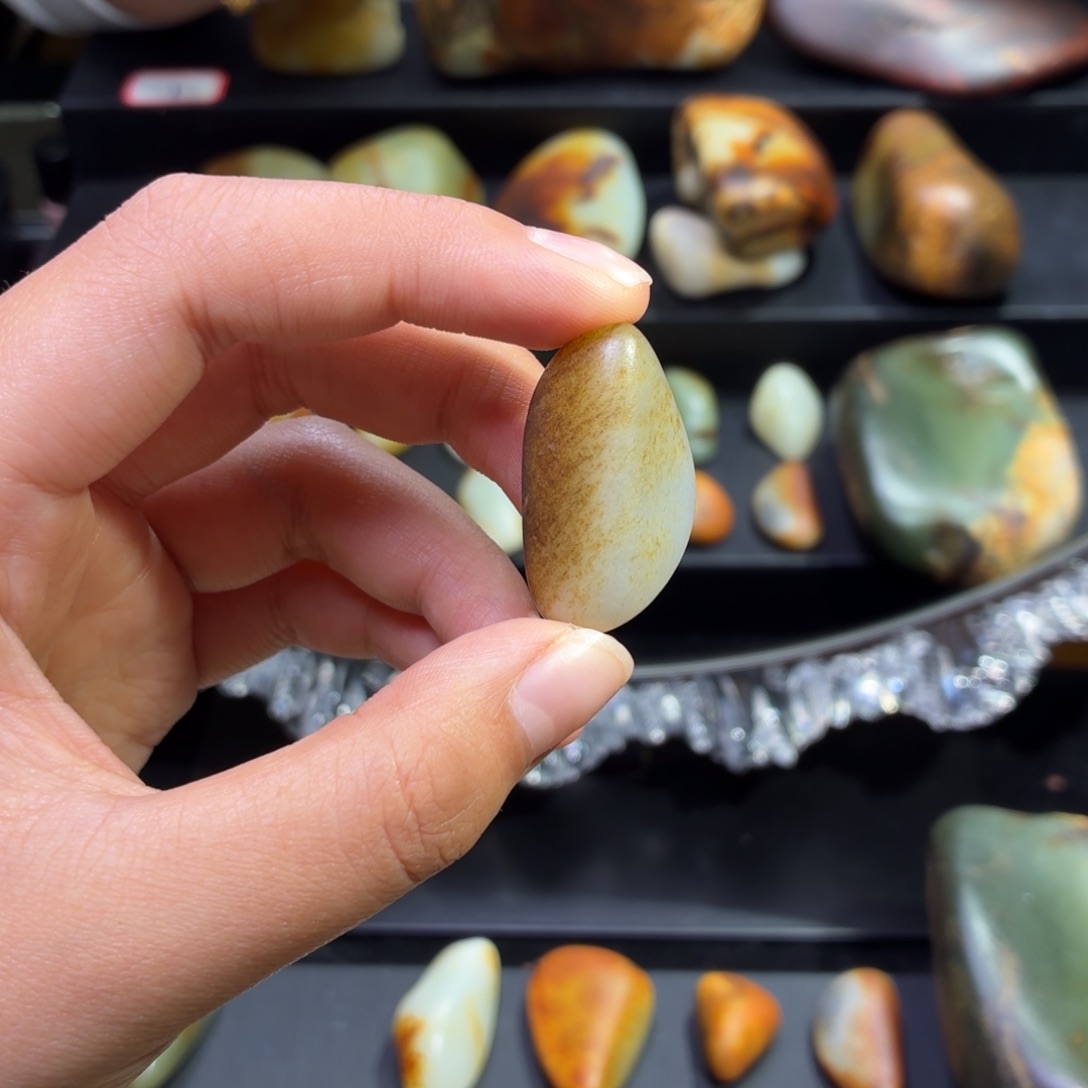 和田玉未镶嵌挂件13.3