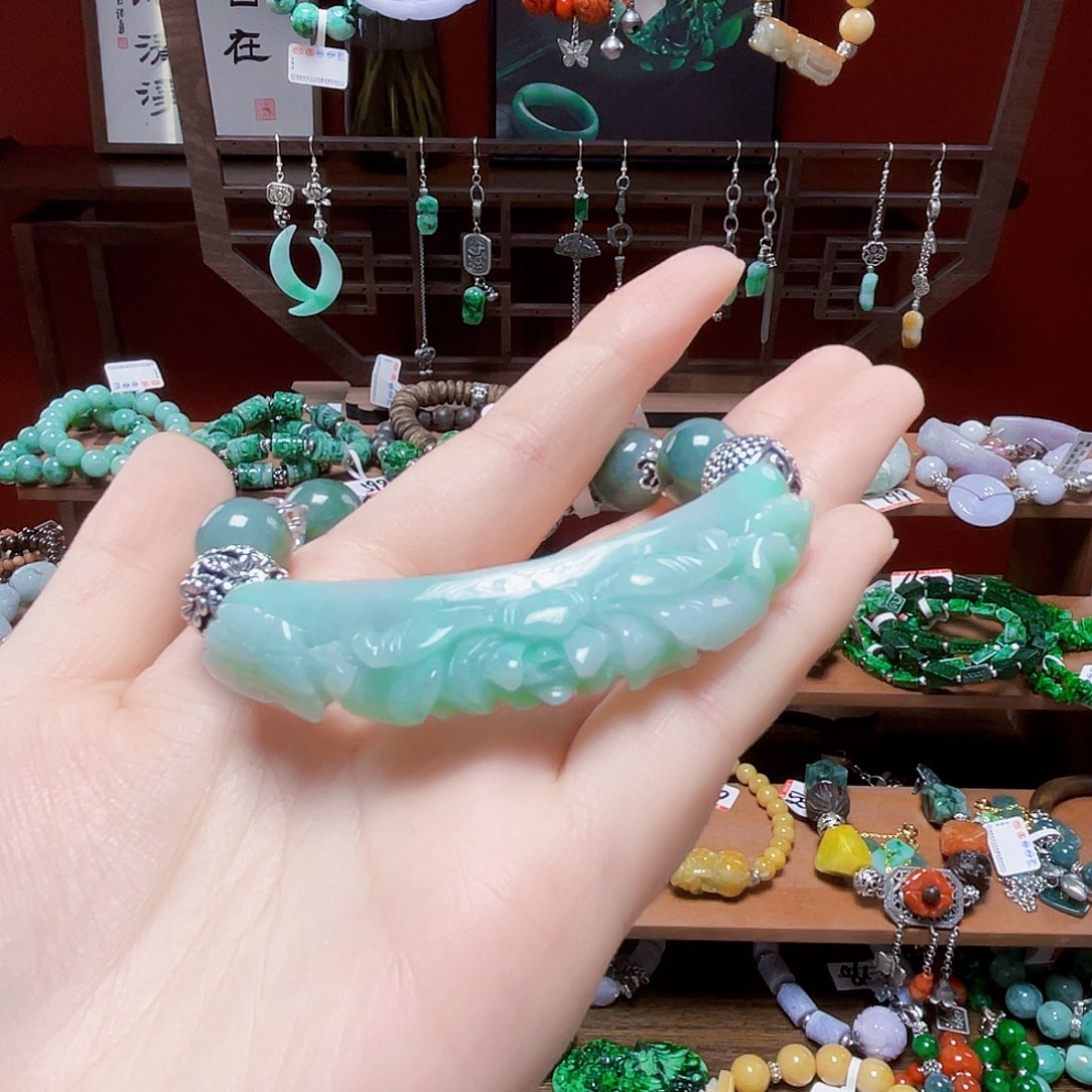 京***衡未镶嵌手链翡翠饰品