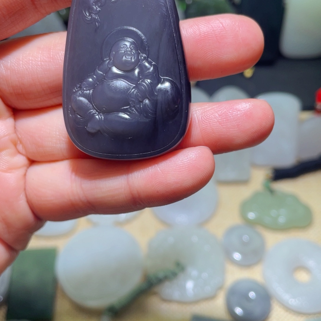 和田玉颈饰未镶嵌富*竹