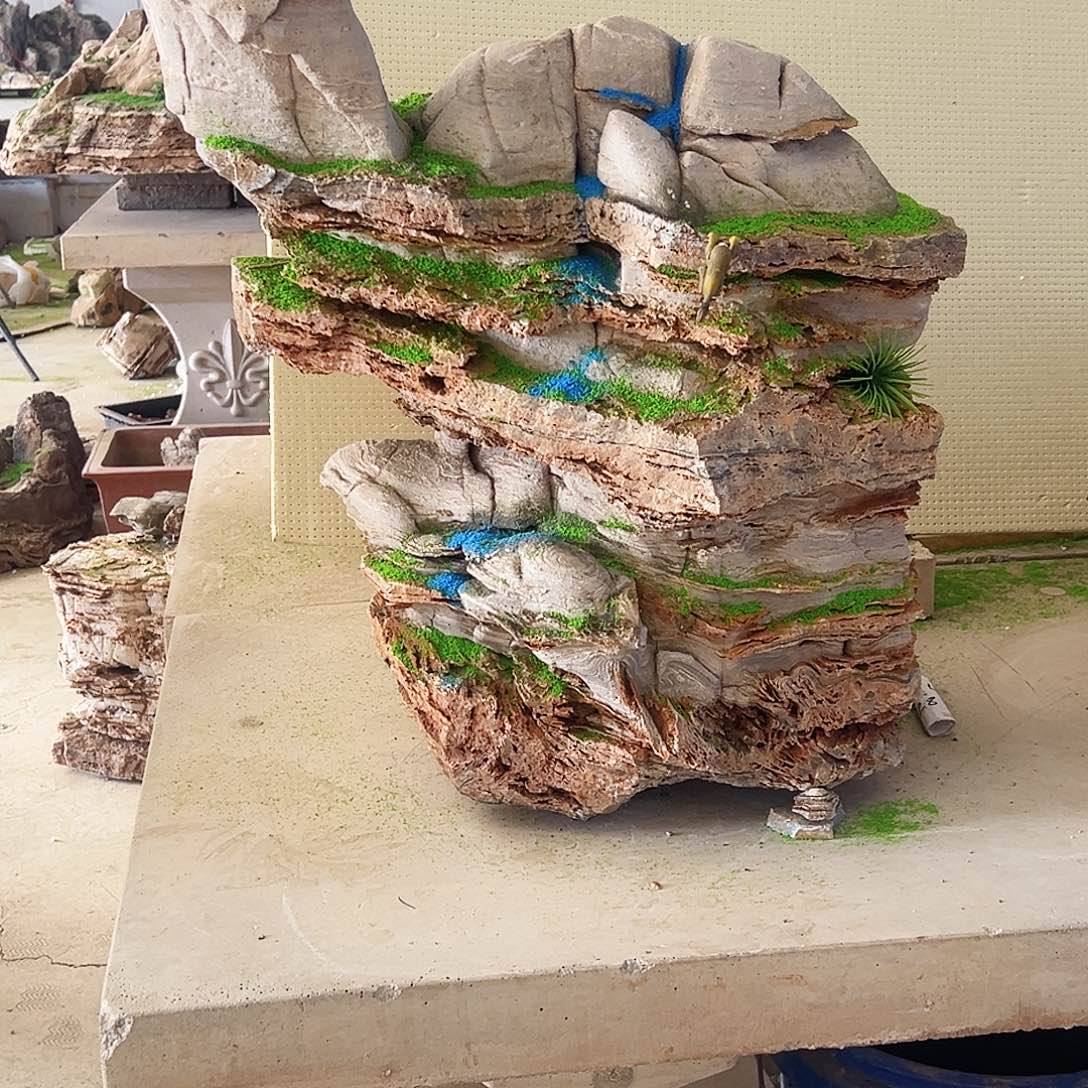 贤**子天然奇石鱼缸造景