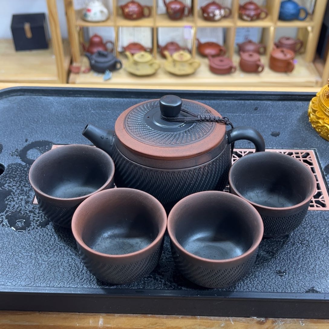 紫砂茶案汉瓦（一壶四杯）