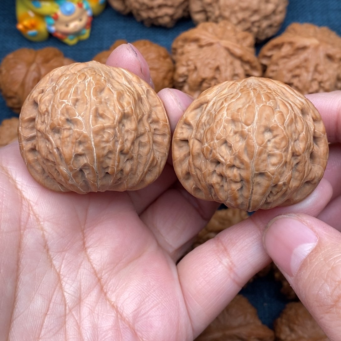 文玩核桃把件42毕业铁锤全品