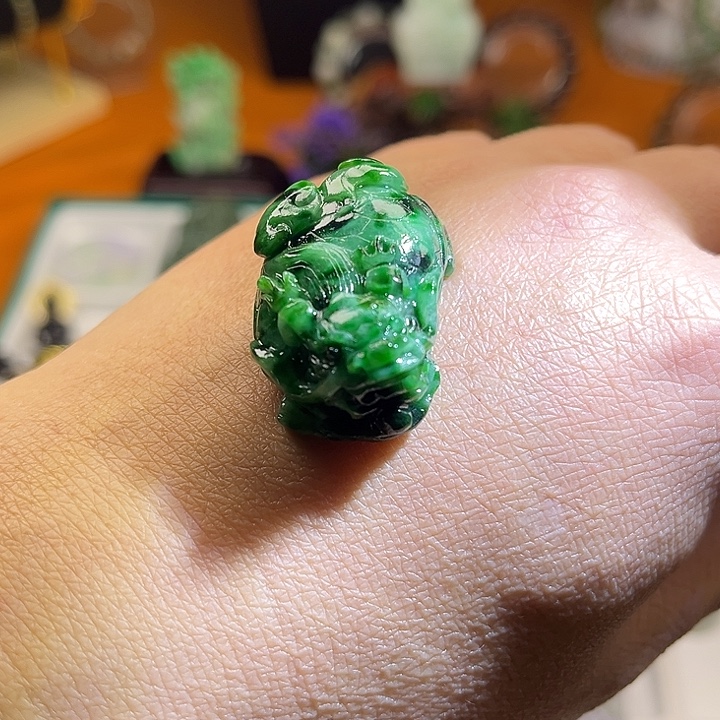 定制翡翠未镶嵌天然翡翠