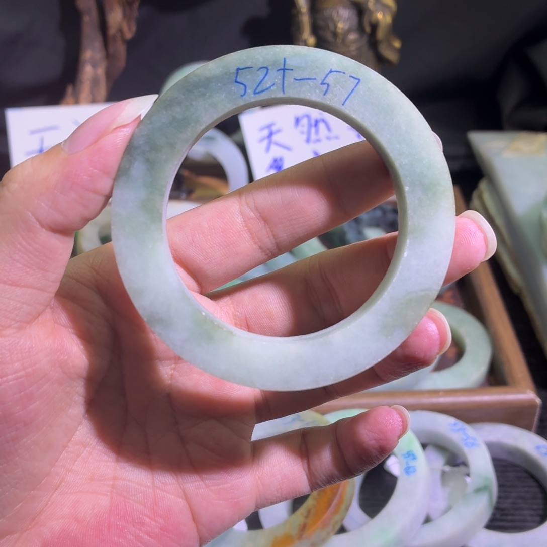 定制翡翠未镶嵌缅甸翡翠A货手镯毛胚定制