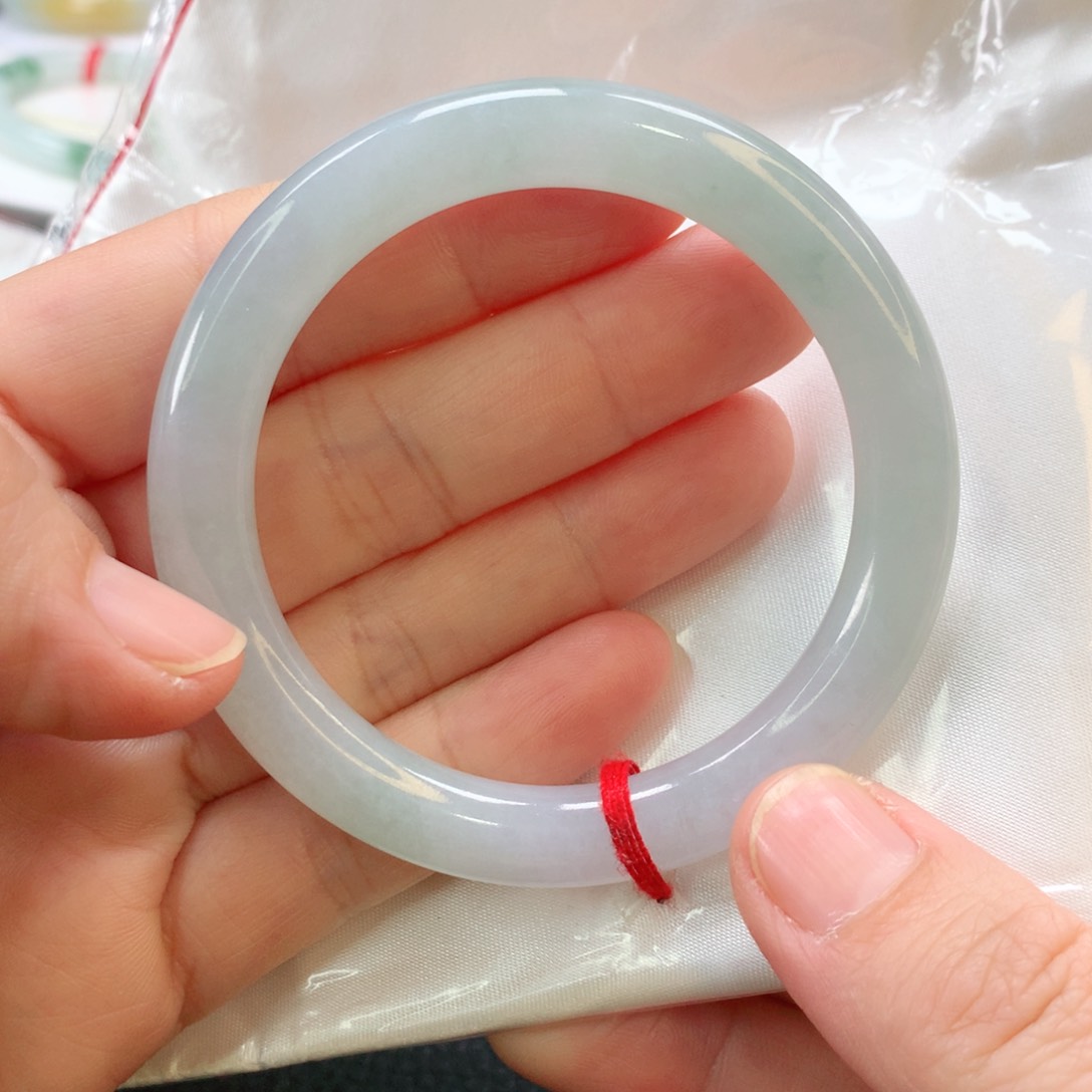 翡翠手镯未镶嵌悦**荷53圆