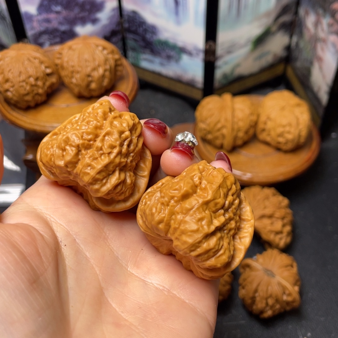 文玩核桃把件40蛤蟆头