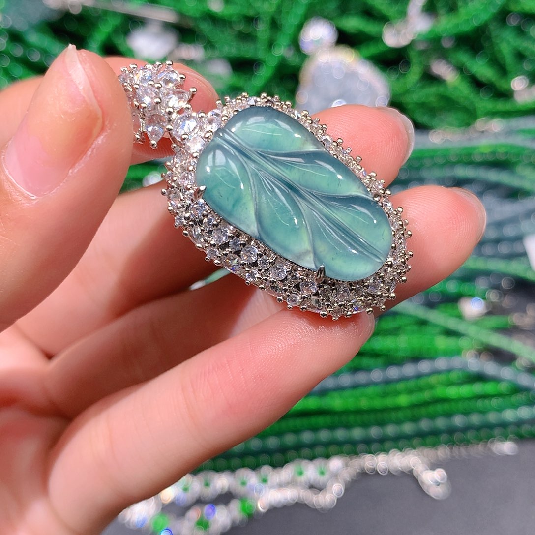 翡翠戒指未镶嵌天然翡翠