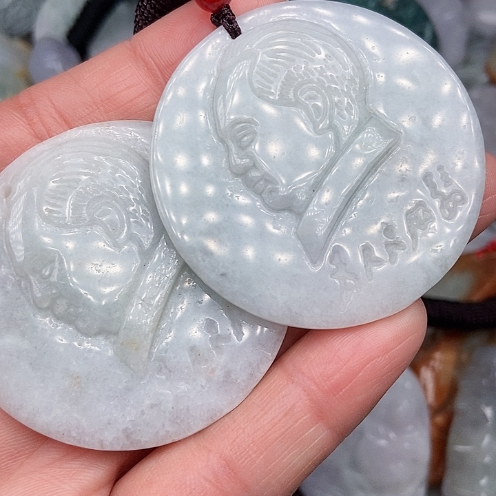 颈饰未镶嵌翡翠彼****>翡翠