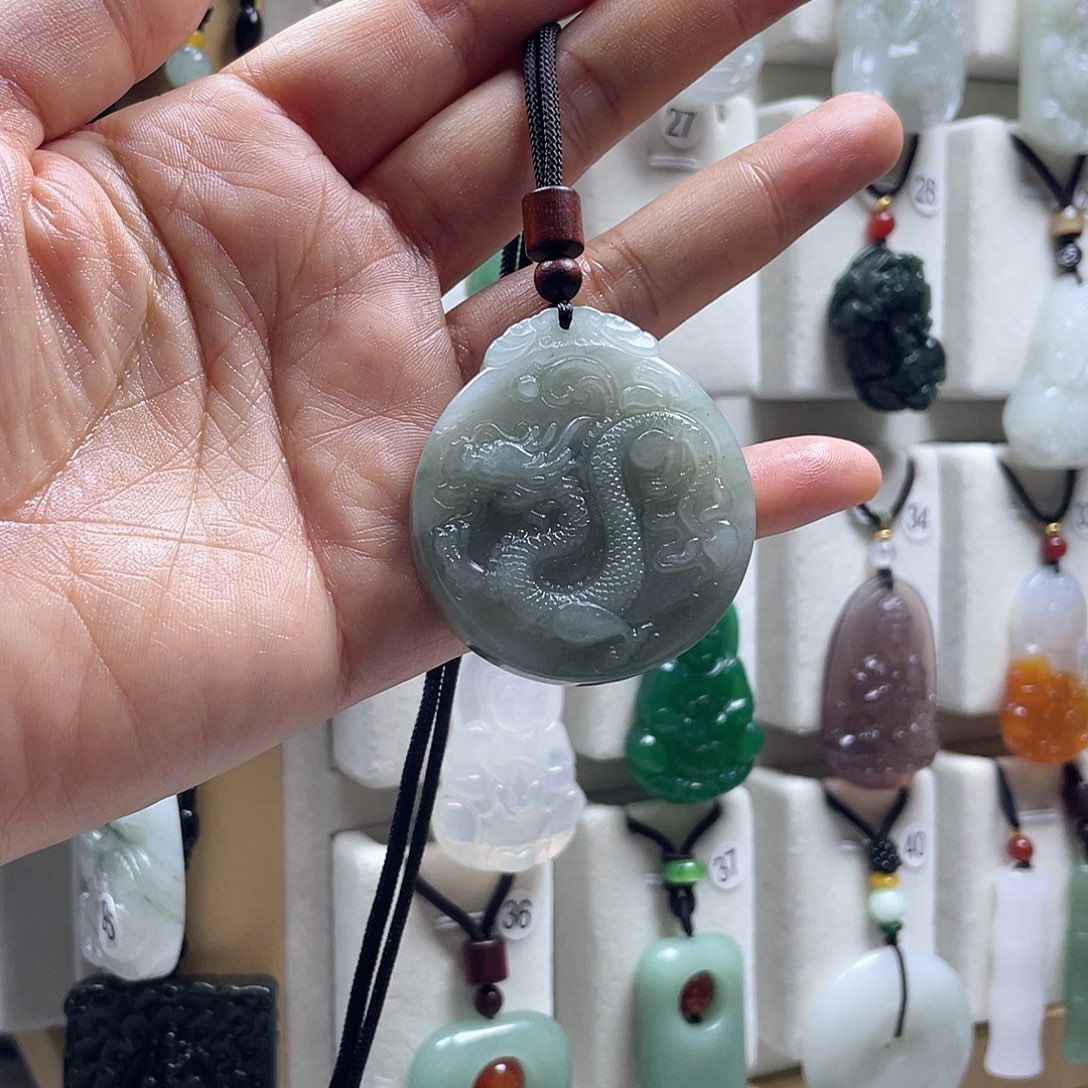 玛瑙/玉髓合金颈饰